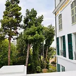 Diamante Quiet Apartment With Balcony Near The Sea Bordighera 보르디게라