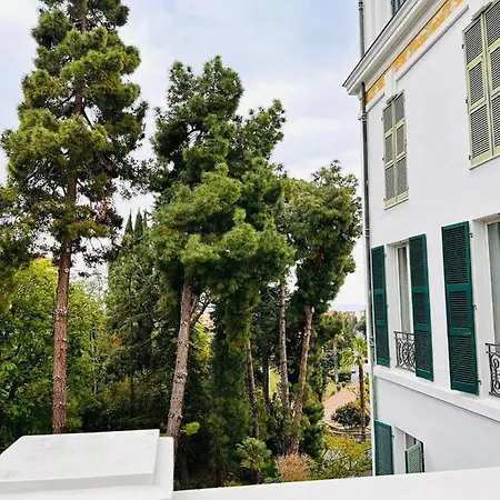 Elegant Sea View Retreat In Historic With Pool Bordighera