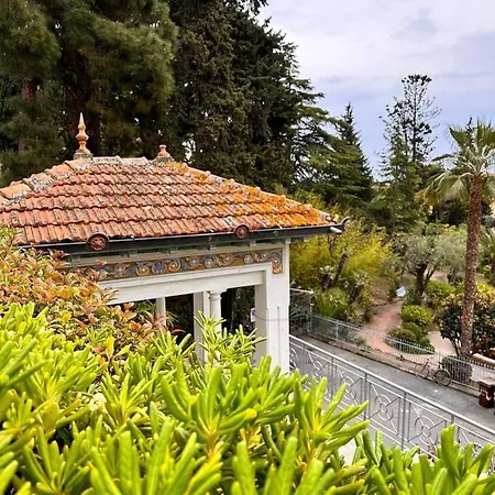 Apartamento Elegant Sea View Retreat In Historic With Pool *