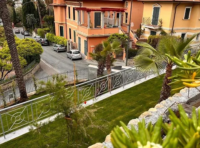 Un Diamante In Appartement *